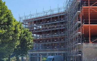 Je suis heureux de vous annoncer que le montage de l&rsquo;échafaudage de la phase 2/3 et la 3/3 du projet Macif à Niort sont terminées !